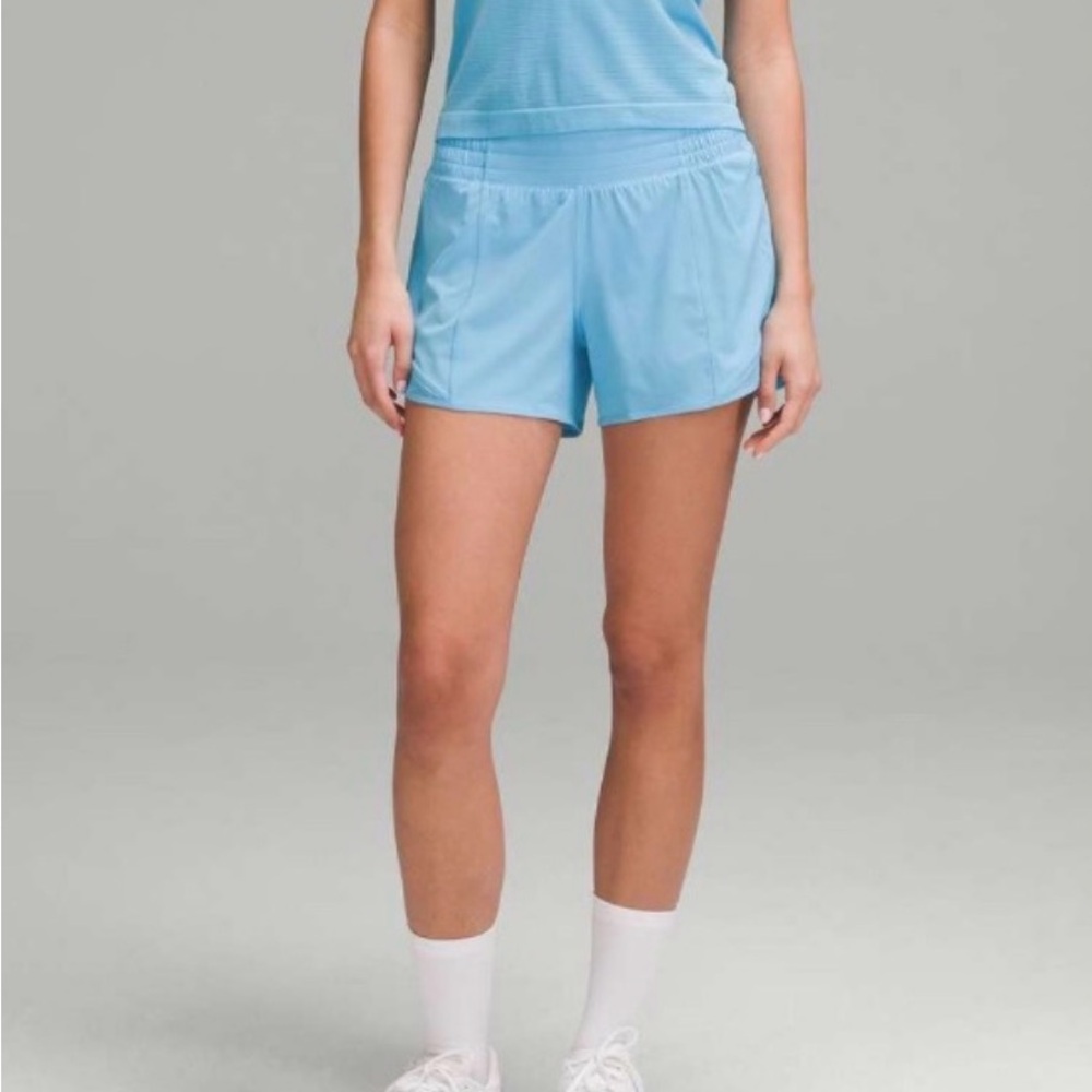 Lululemon Hotty Hot High-Rise Lined Short 4”